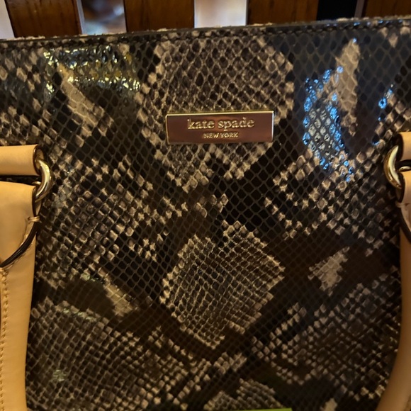 Kate Spade Snakeskin Print Shoulder Bag Purse NWOT - Picture 2 of 13